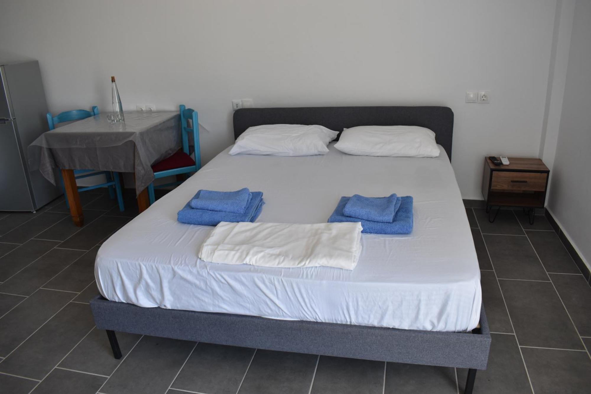 Anastasias Apartments Sarandë Esterno foto